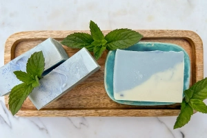 Naturseife: Menthol-Seife: Die Frische Seife - Der Frische-Kick, besonders am Morgen - Mit Menthol, Eukalyptus und Pfefferminze